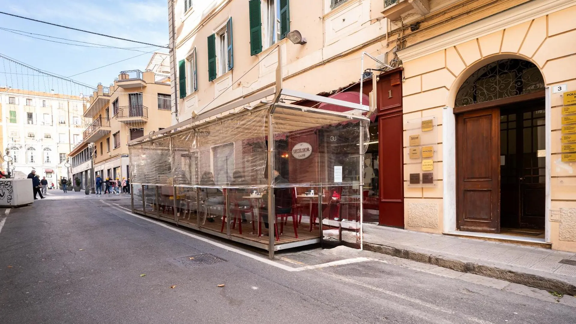 Gioberti Flat - Wifi - City Centre - Shopping Street - Casino - Ariston Sanremo 0*,  Italy