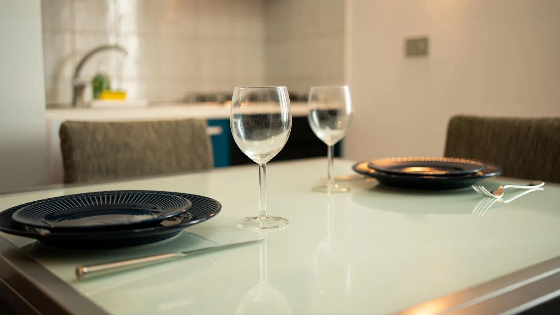 Gioberti Flat - Wifi - City Centre - Shopping Street - Casino - Ariston Sanremo 0*,